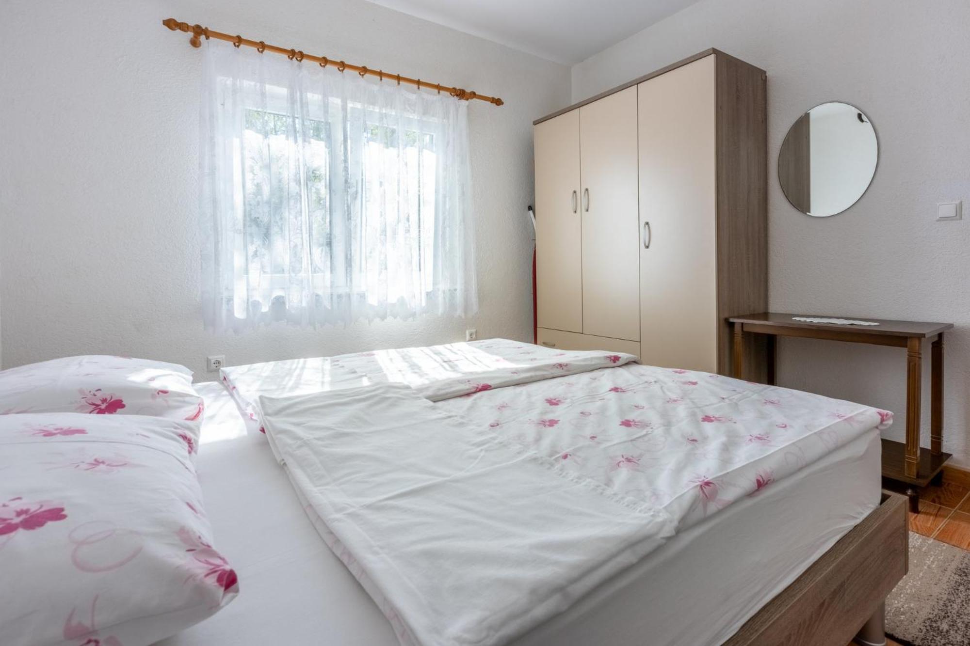 Stipancic Apartment Malinska Ngoại thất bức ảnh